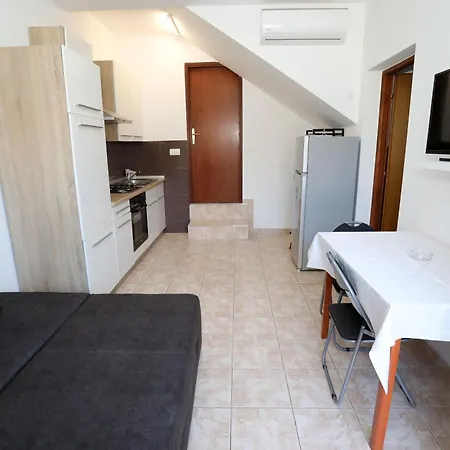 Tadijic Apartment *