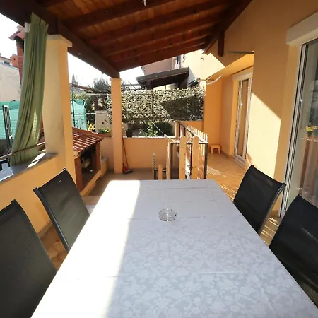 Tadijic Apartment *