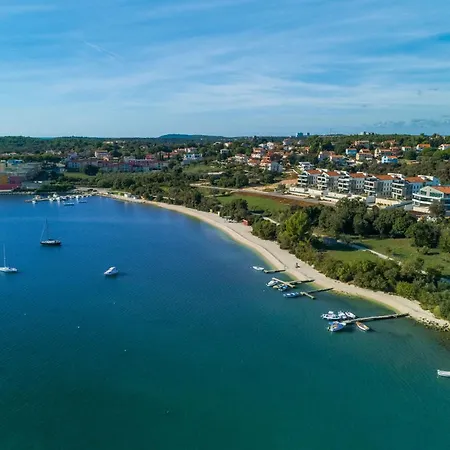 Tadijic 公寓 普拉